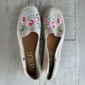 Fabiolas Beige Floral Embroidered Espadrille Slip-Ons
